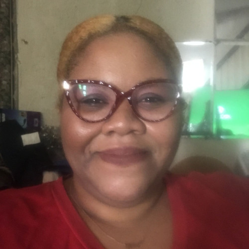 Marie P. profile photo