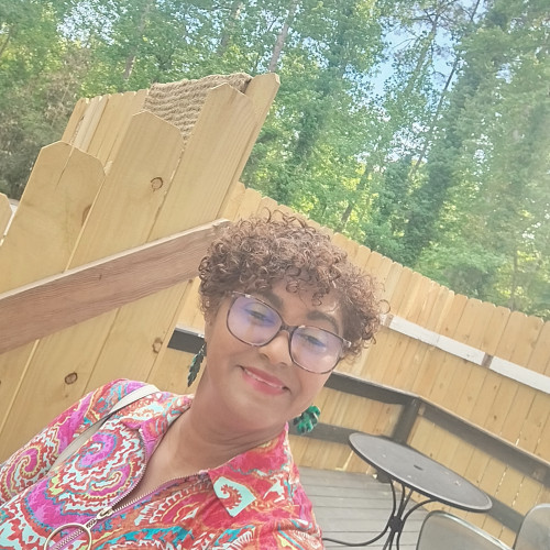 Ely C. profile photo