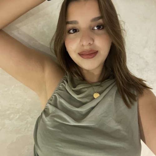 Meryem C.