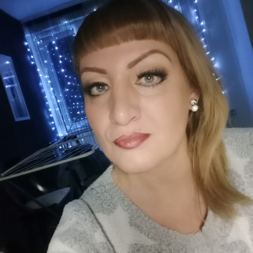 Ilona K.