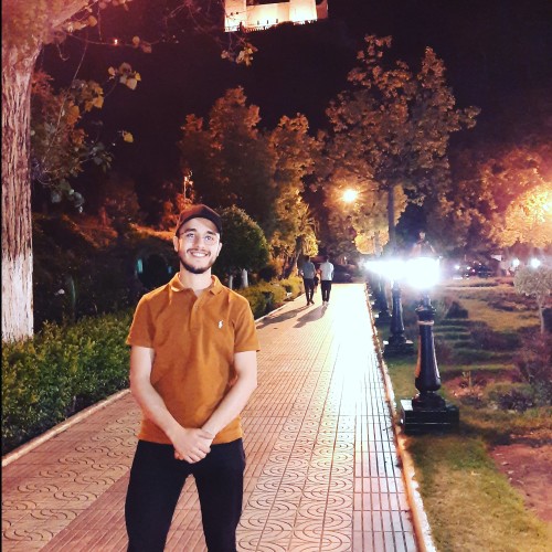 Yassine N.