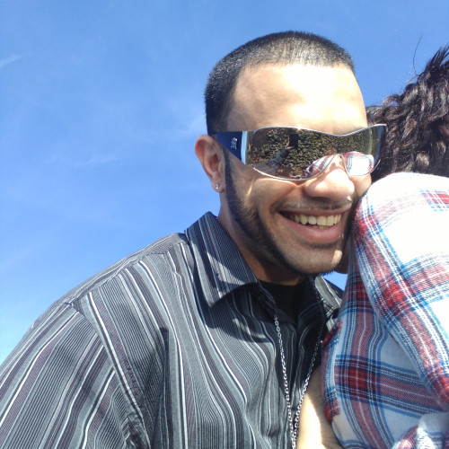 Carlos r. profile photo