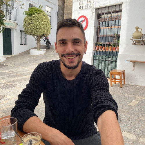 Alvaro F. profile photo