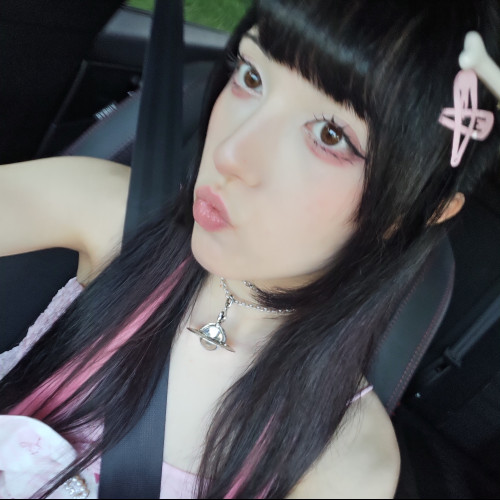 Beatrix F. profile photo