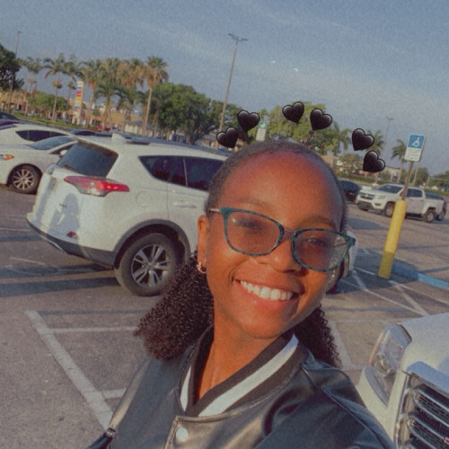 Shanti F. profile photo