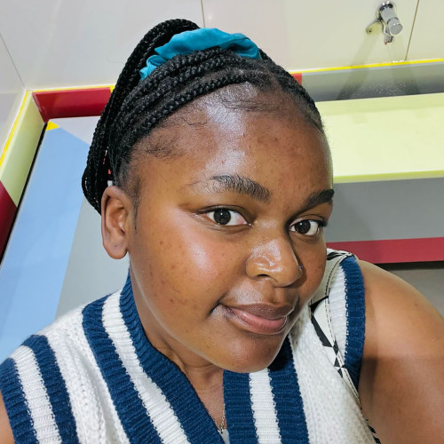 Veronica  M. profile photo