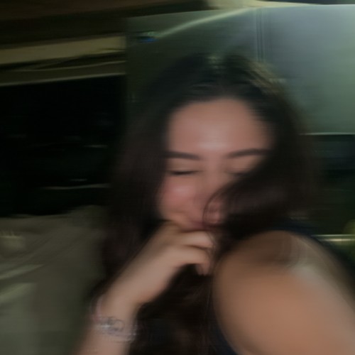 Alondra  A.