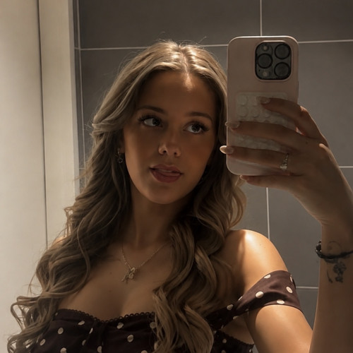 Alicia W. profile photo