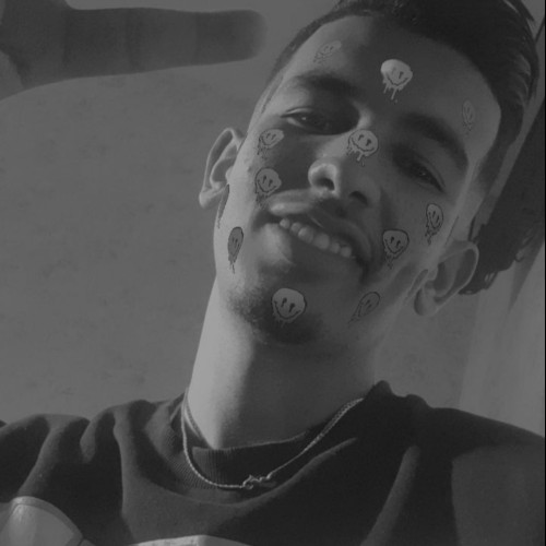 أيمن  ي.