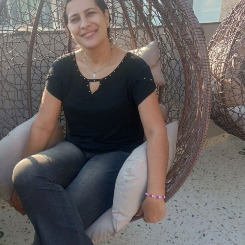 Elisangela R. profile photo