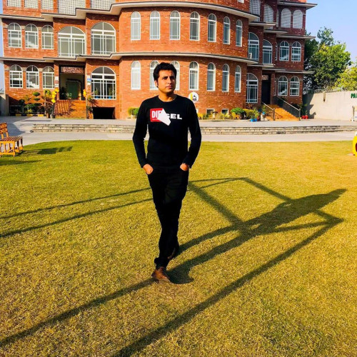 Zuhaib G.