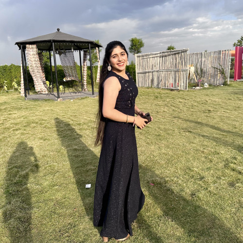 Simran k. profile photo