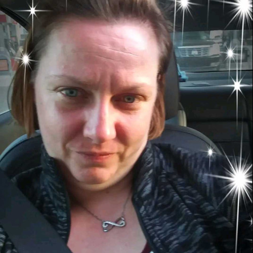 Rae M. profile photo