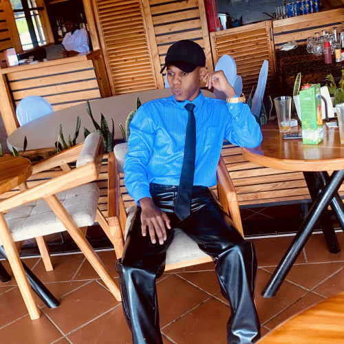 Gift A. profile photo