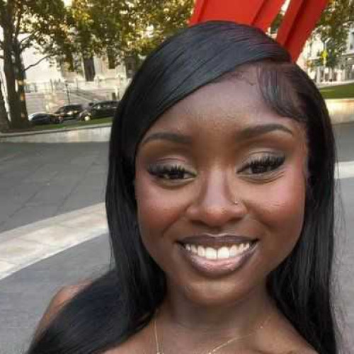 Vivian J. profile photo