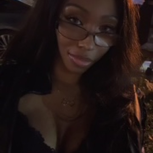 Nina P. profile photo