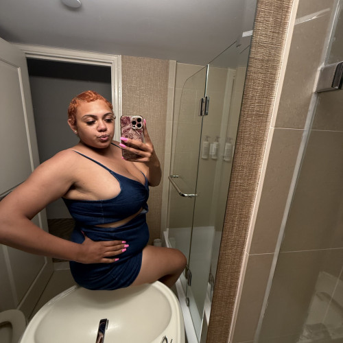 Justyne B. profile photo