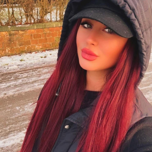 Mell b. profile photo