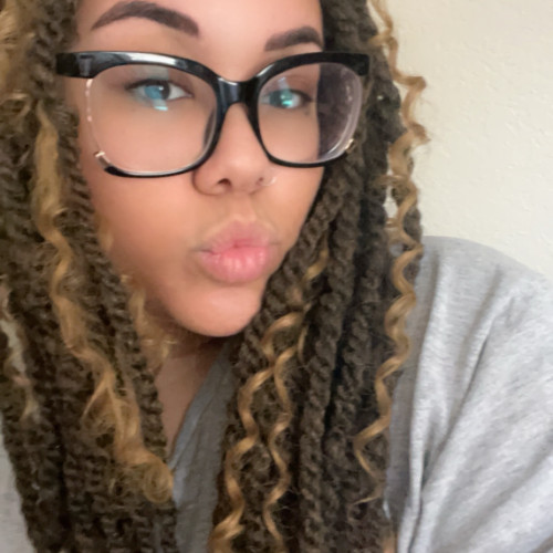 Aaliyah R.