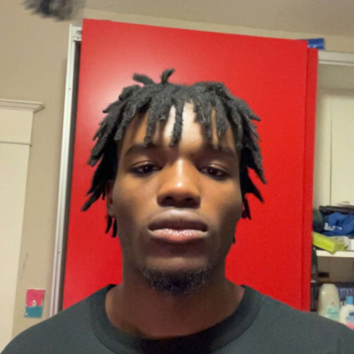 Maxwell T. profile photo