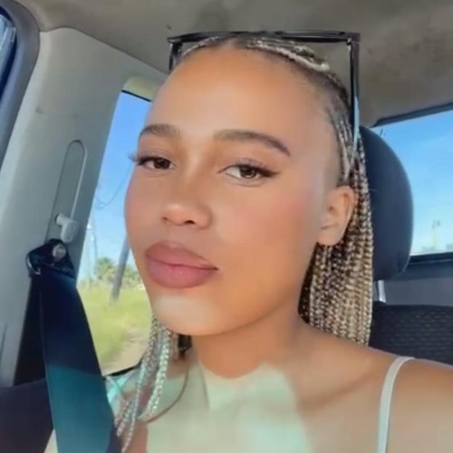 Zanda B.