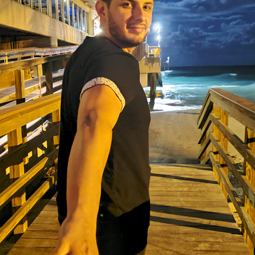 Luis L. profile photo