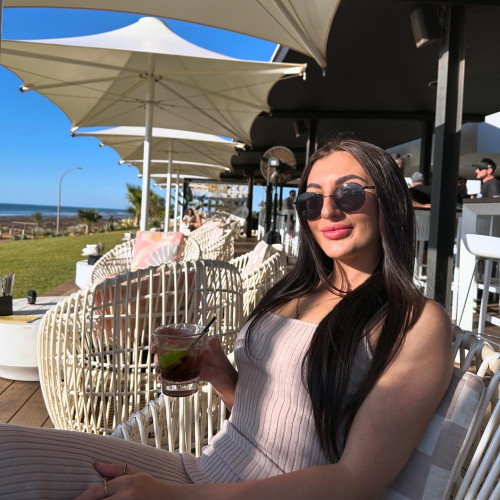 Samantha M. profile photo