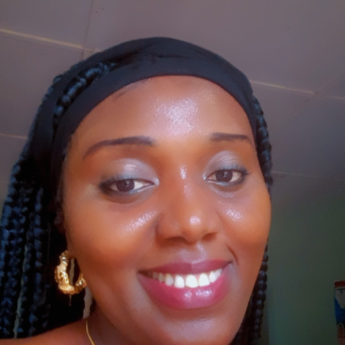 Vivian  N. profile photo