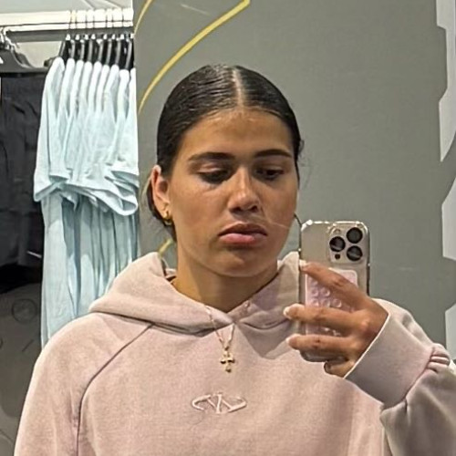 linsy y. profile photo