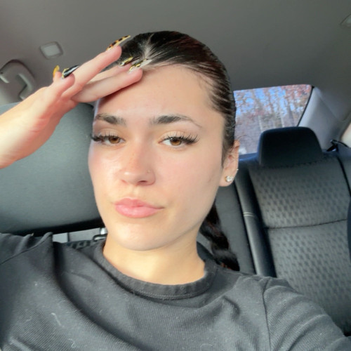 Rayne O. profile photo