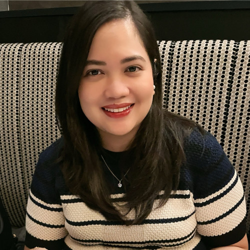 Claire L. profile photo