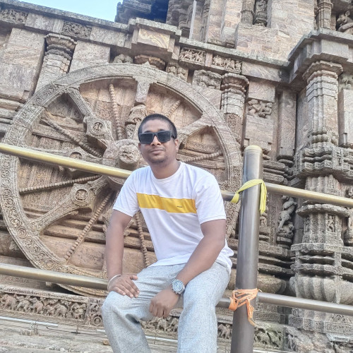 Akash R.