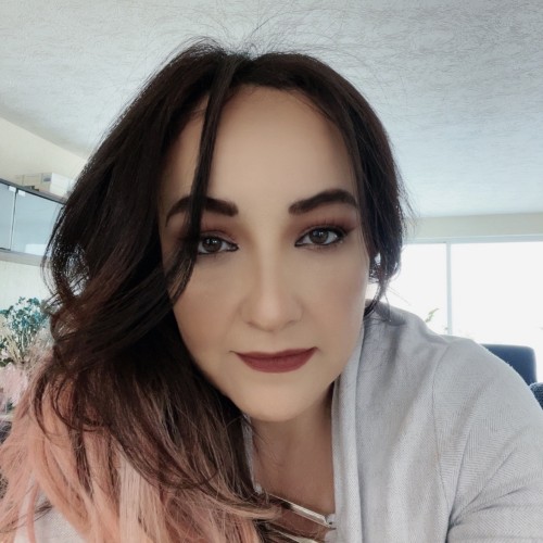 Liz G.