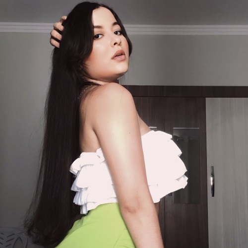 Yasmin  O.