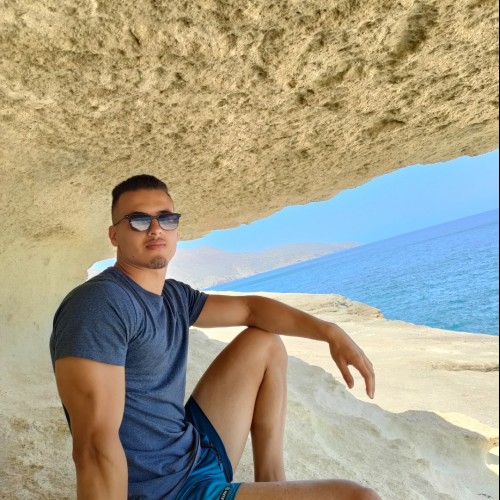 Yassi M. profile photo