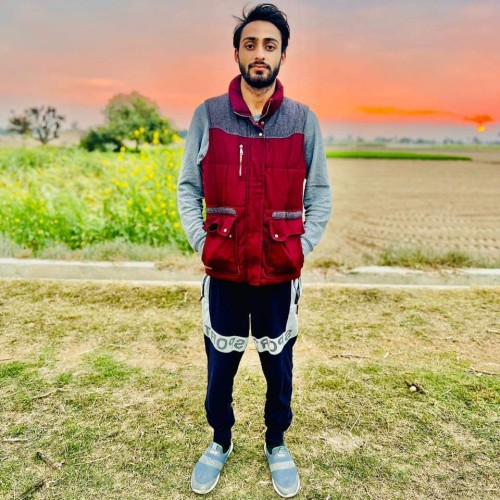Naeem  B.