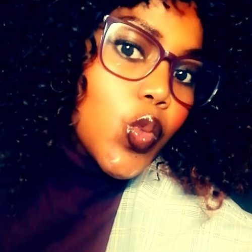 Tia C.