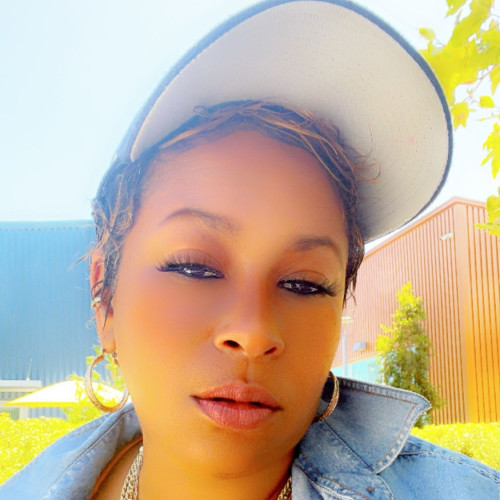 Desire M. profile photo