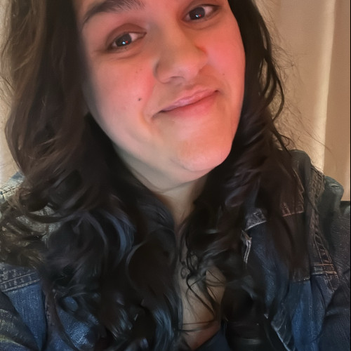 Khloe F. profile photo