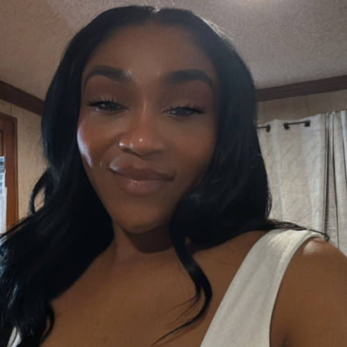 Celeste L. profile photo