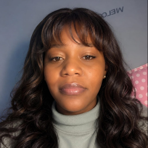 gladys m. profile photo