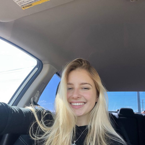 Mild L. profile photo