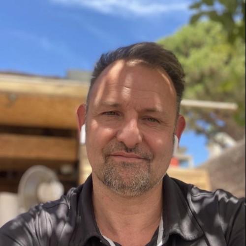 raphael t. profile photo