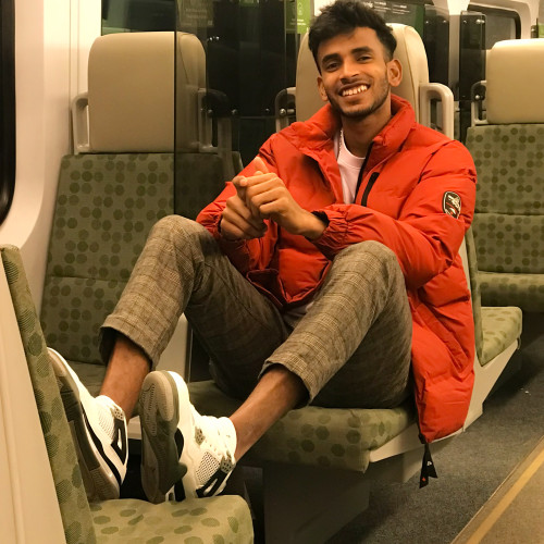 Hiruna S. profile photo