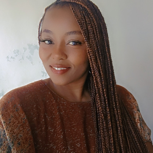 Maya M. profile photo
