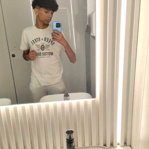 ismail e. profile photo