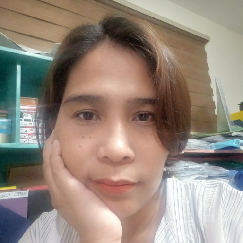 Clarisa L.