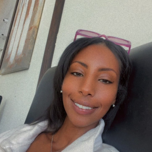 Yemi Y. profile photo