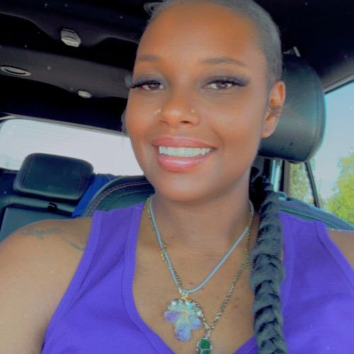 Mikole F. profile photo