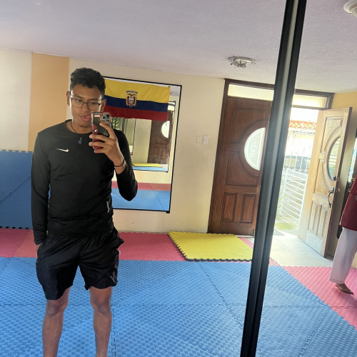 mauricio R. profile photo